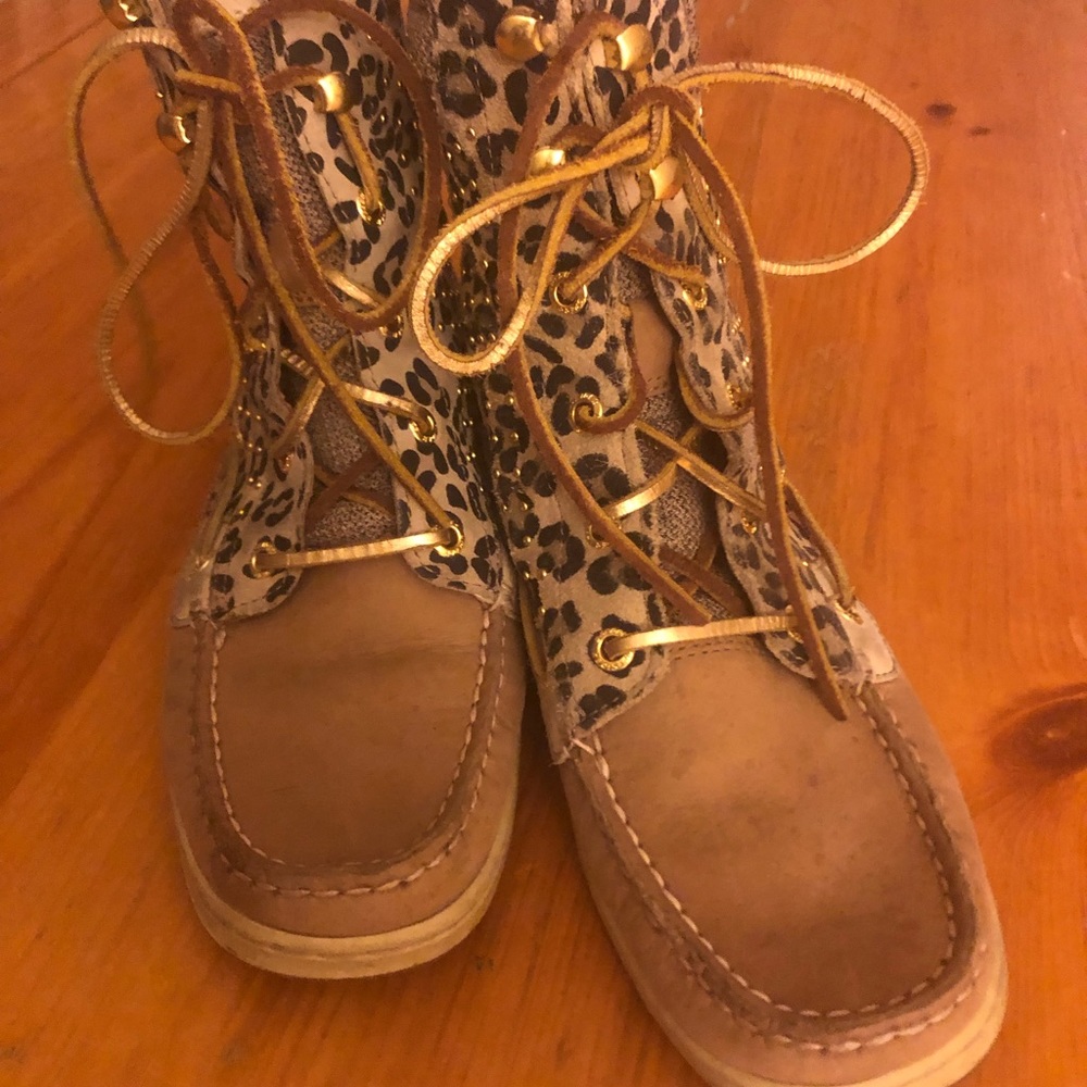 Sperry - Picture 3 of 5